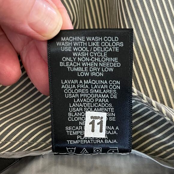 Norma Kamali Anthropologie Mid Rise Ankle Pant Black Straw Pinstripe 6 NWT - Picture 11 of 13